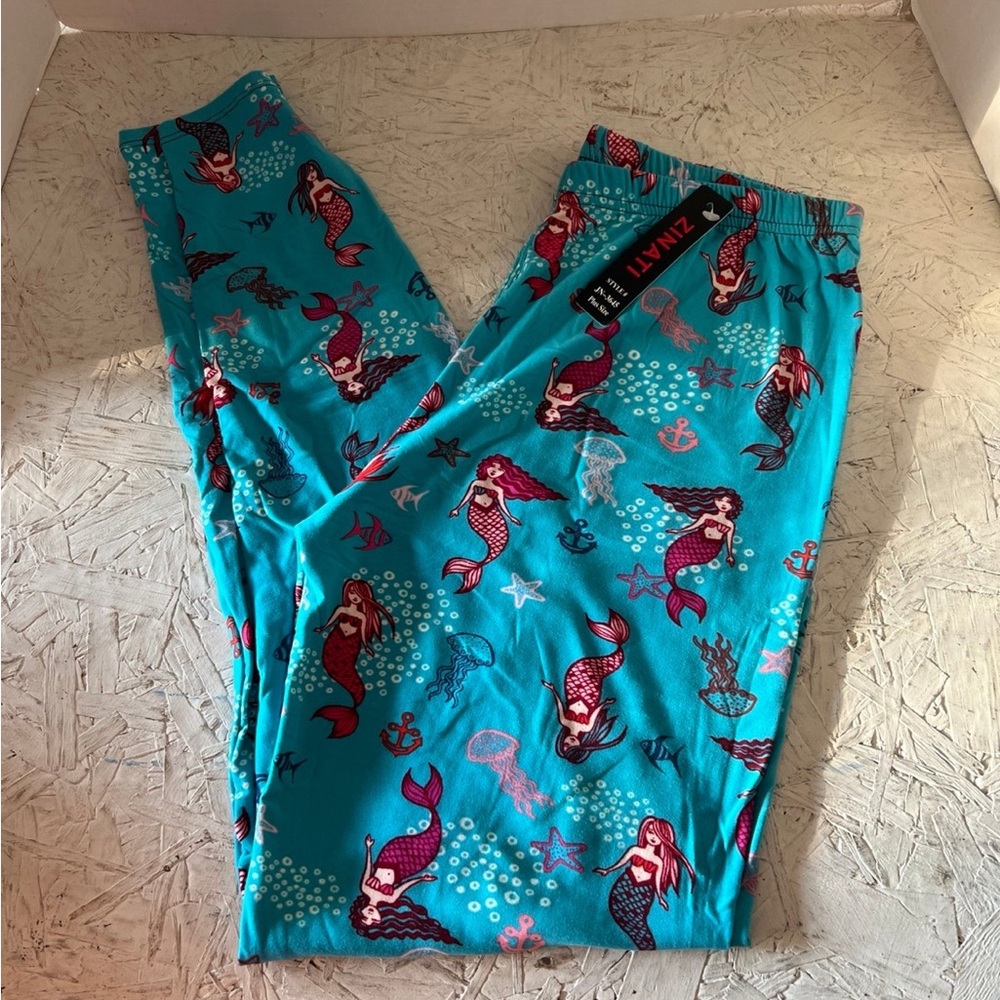 Plus size leggings